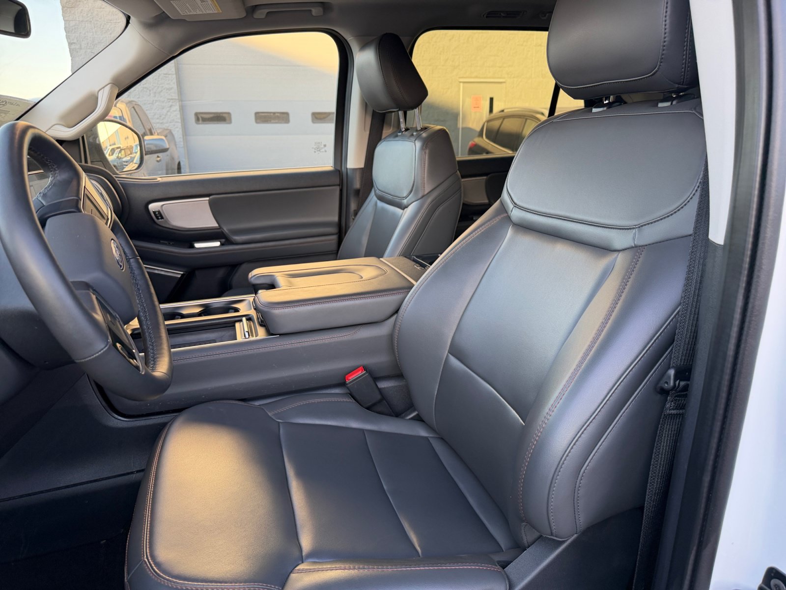 Certified 2025 Ford Expedition Active AWD/4WD image 15