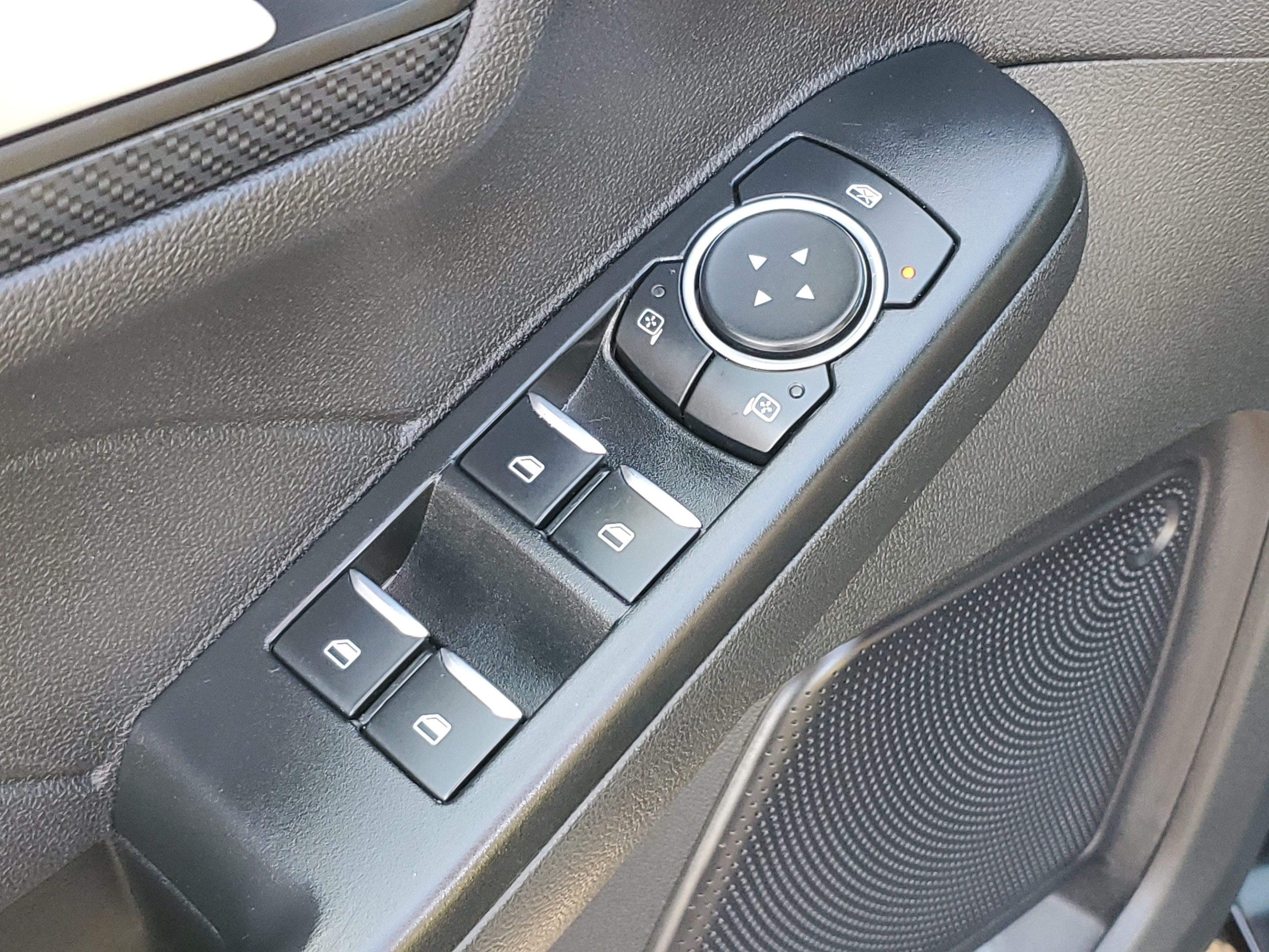 Certified 2024 Ford Escape ST-Line FWD image 19