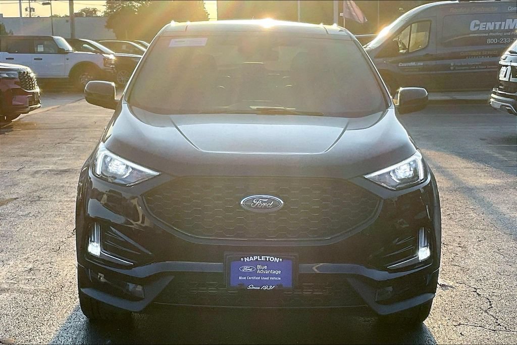 Certified 2021 Ford Edge ST-Line w/ Class II Trailer Tow Package AWD/4WD image 2