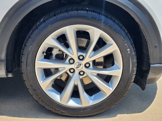 Certified 2022 Ford Explorer Platinum w/ Equipment Group 601A RWD image 10