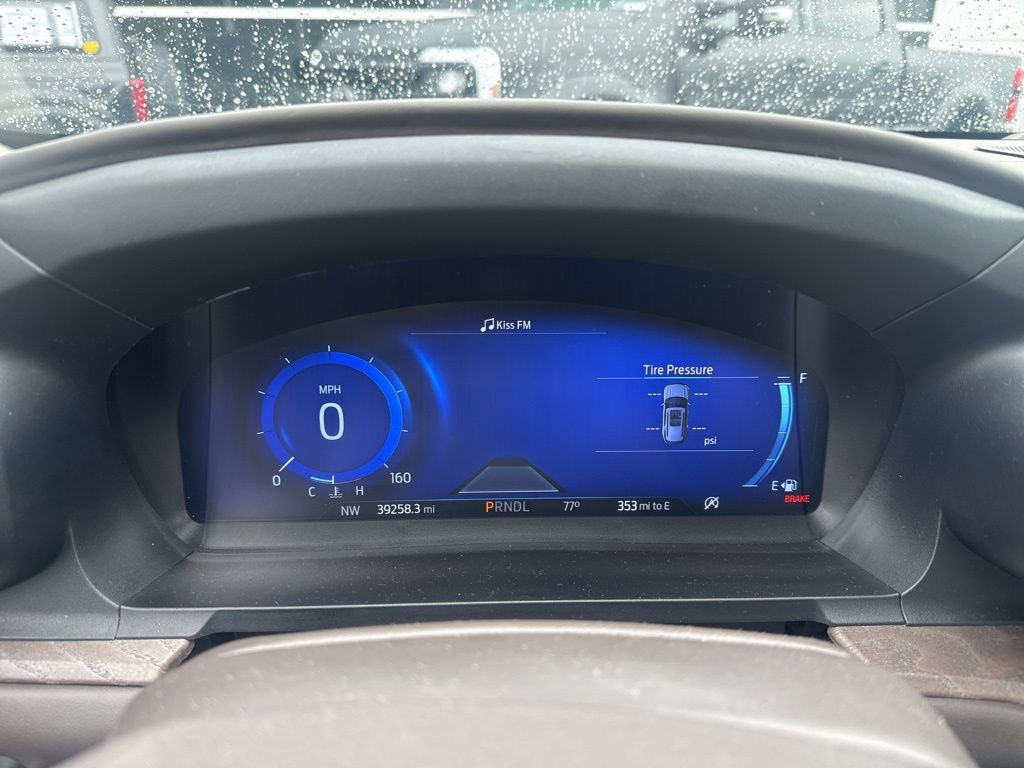 Certified 2023 Ford Explorer Platinum w/ Technology Package AWD/4WD image 7