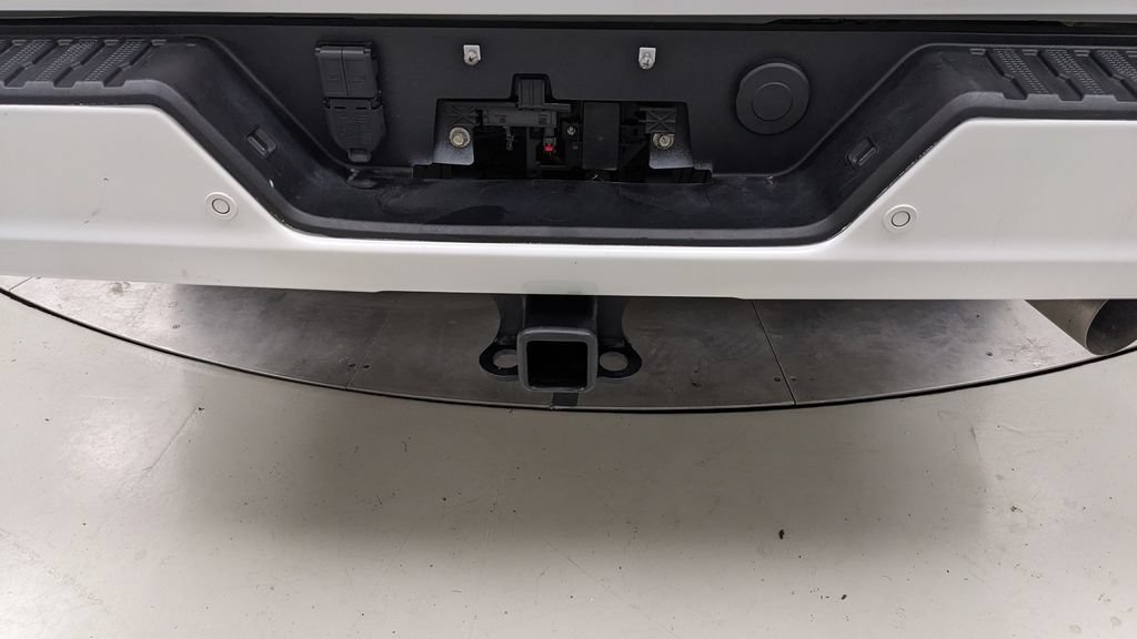Used 2023 GMC Sierra 2500 Denali w/ Technology Package AWD/4WD image 7