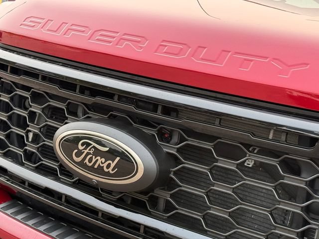Certified 2025 Ford F350 XLT w/ Black Appearance Package AWD/4WD image 26
