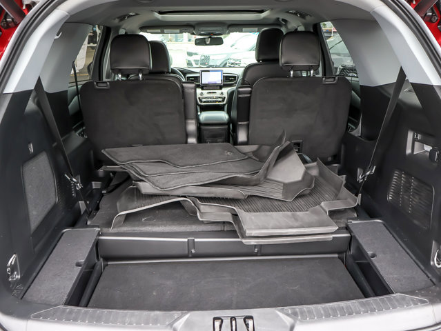 Certified 2023 Ford Explorer XLT w/ Equipment Group 202A AWD/4WD image 25