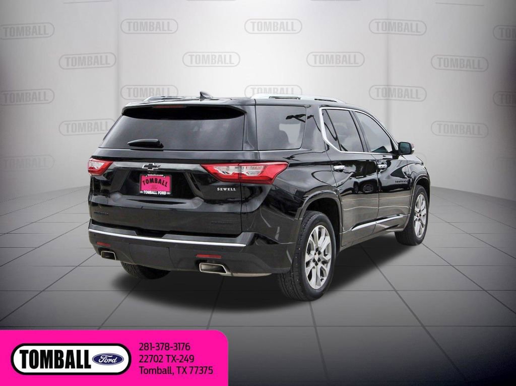 Used 2021 Chevrolet Traverse Premier w/ LPO, Blackout Package FWD image 7