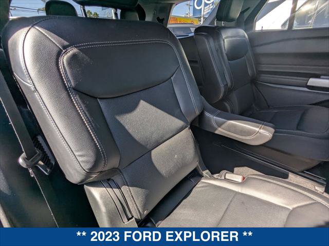 Certified 2023 Ford Explorer Limited w/ Equipment Group 301A RWD image 22