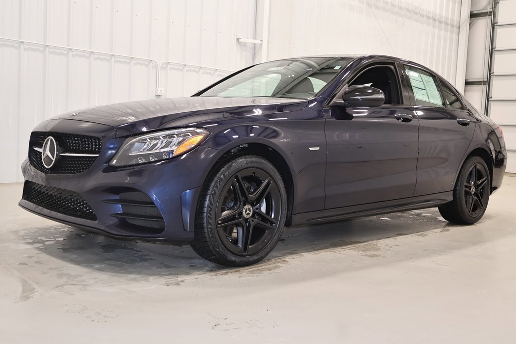 Used 2021 Mercedes-Benz C 300 4MATIC Sedan image 2