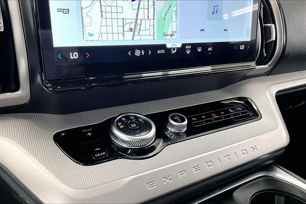 Certified 2025 Ford Expedition Max Active AWD/4WD image 32