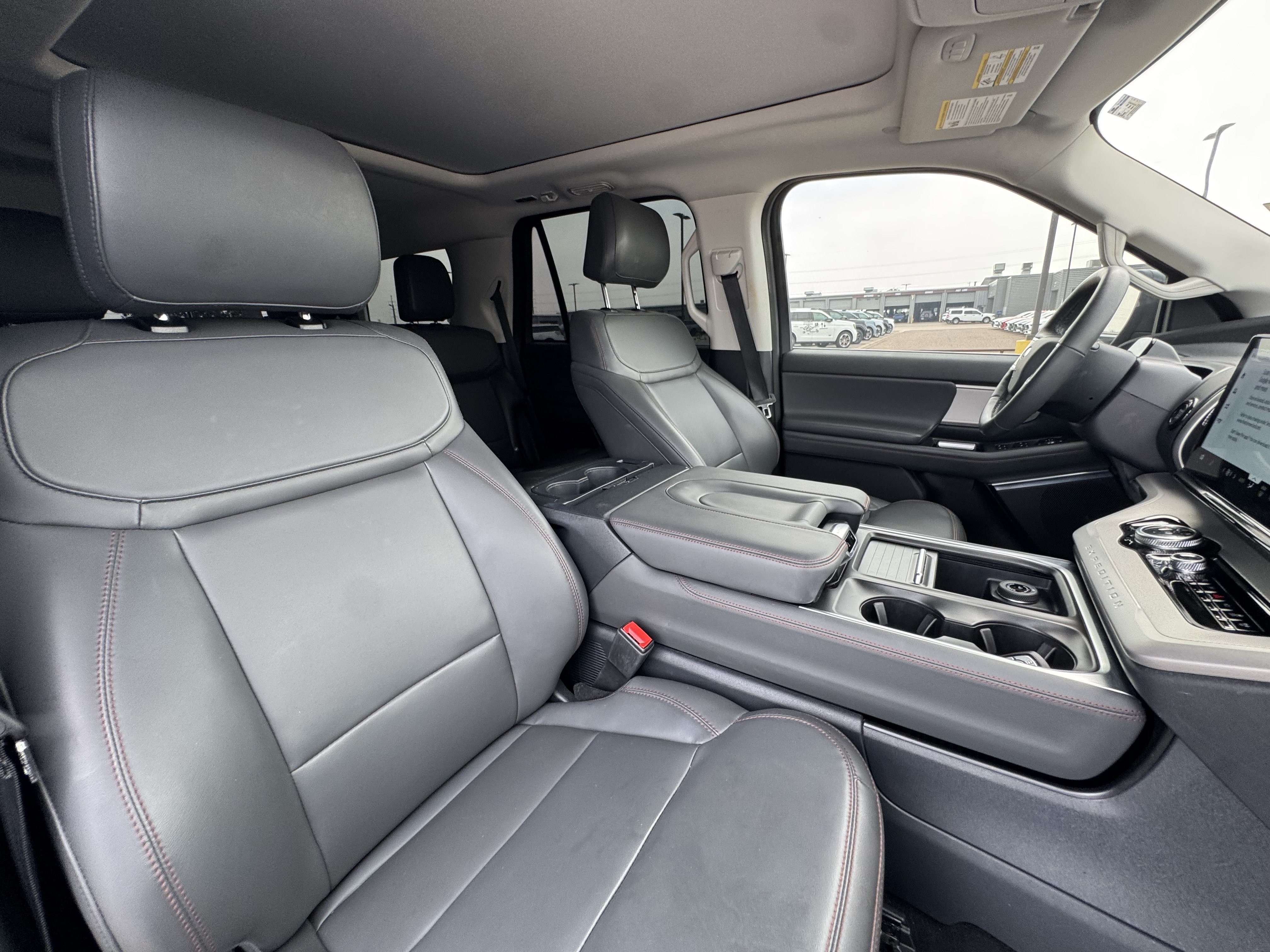 Certified 2025 Ford Expedition Active RWD image 36
