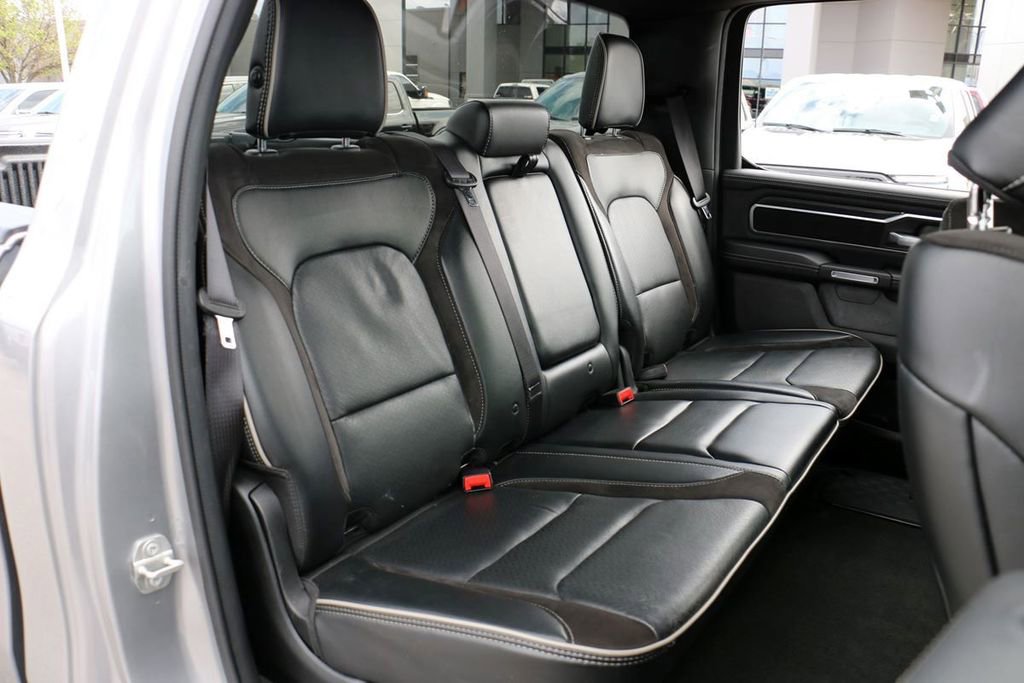 Used 2024 RAM 1500 Laramie image 30