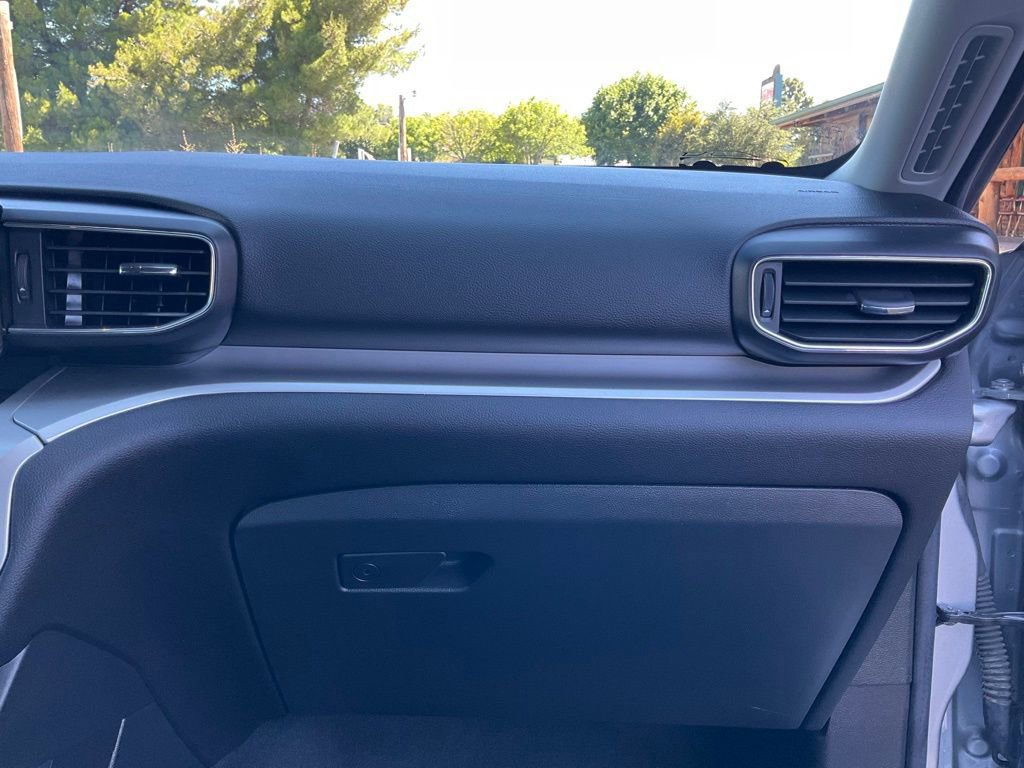 Certified 2022 Ford Explorer XLT w/ Equipment Group 202A image 73