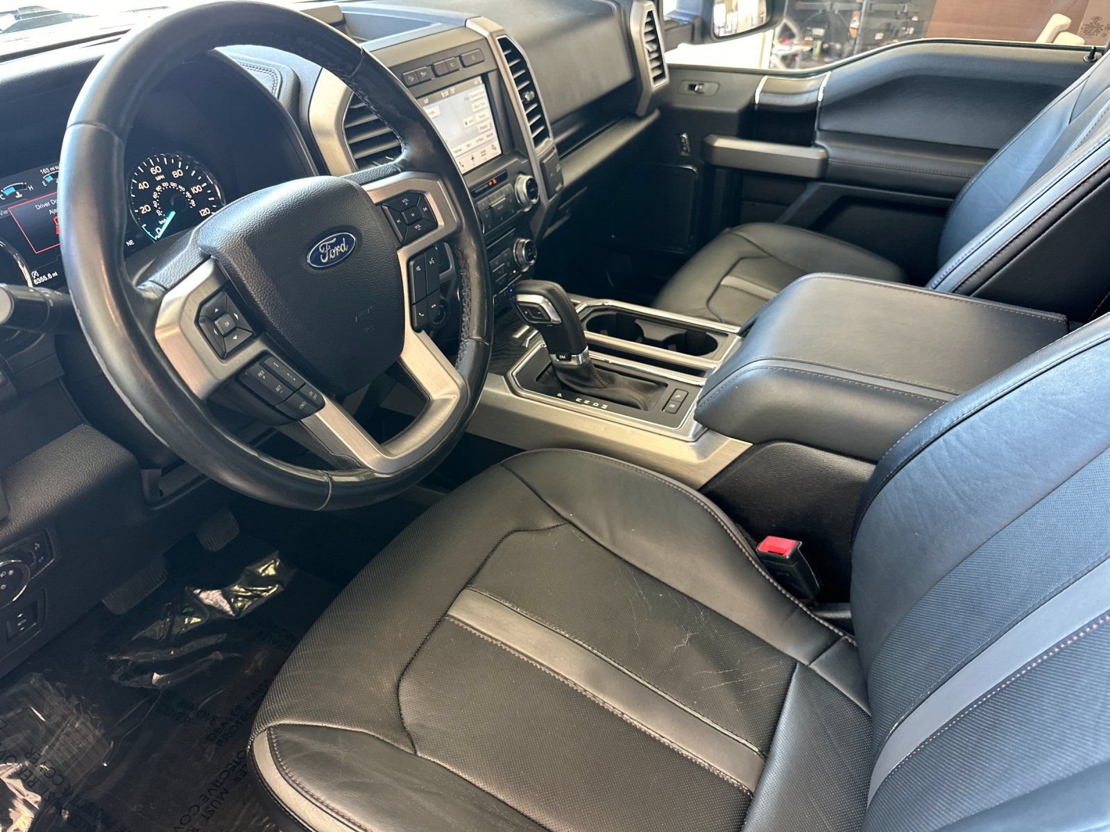 Certified 2018 Ford F150 Platinum w/ Equipment Group 701A Luxury AWD/4WD image 9