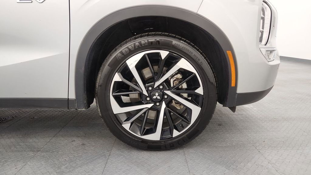 Used 2024 Mitsubishi Outlander SE AWD/4WD image 21
