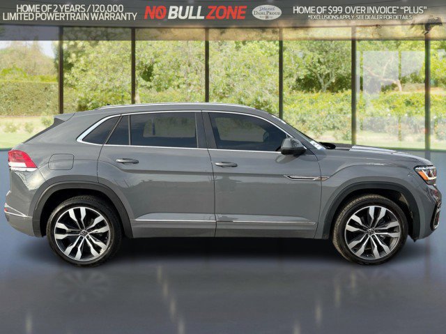 Used 2021 Volkswagen Atlas Cross Sport SEL R-Line w/ Cross Sport MDO Package image 6
