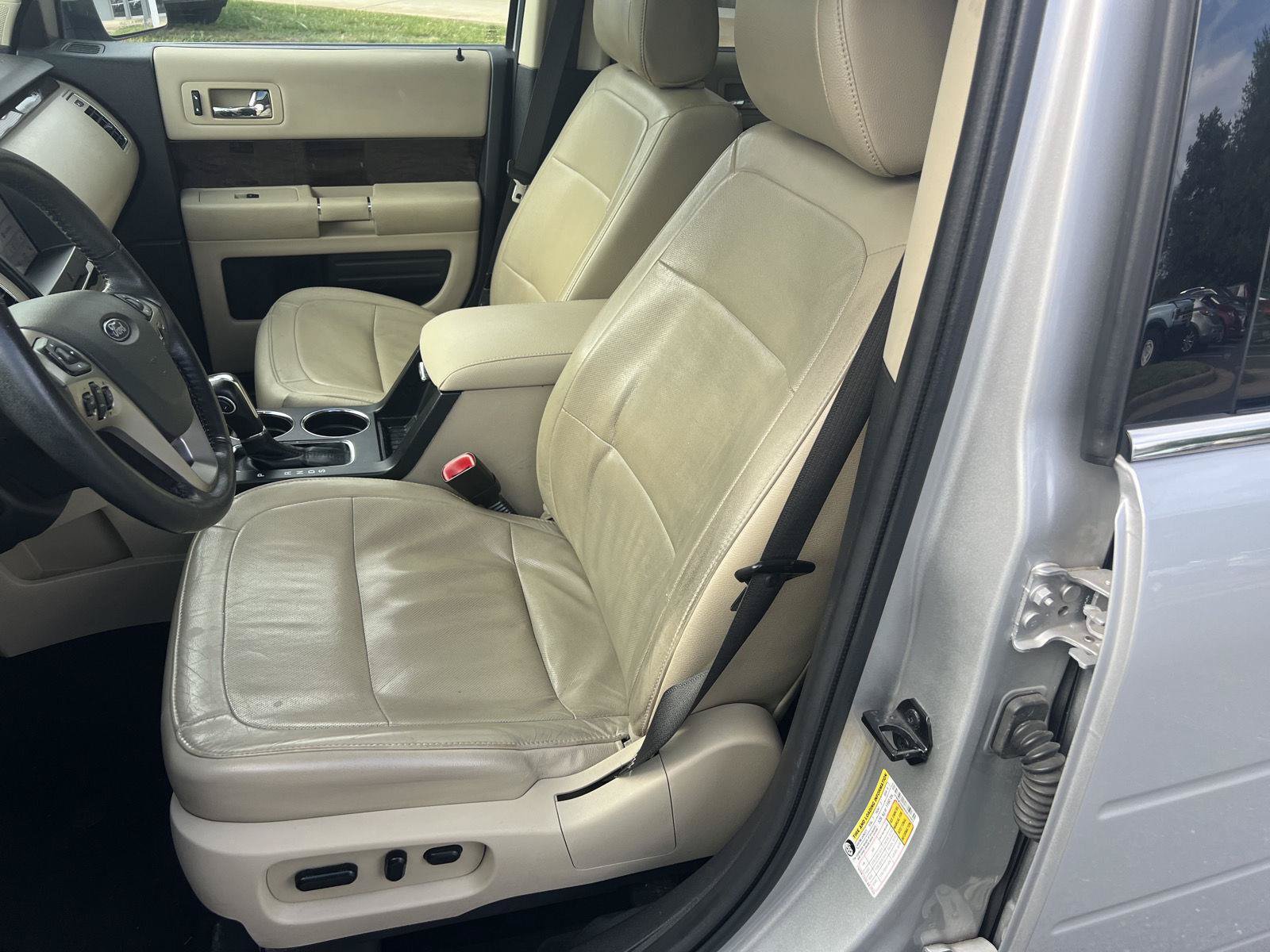 Certified 2019 Ford Flex Limited FWD image 7