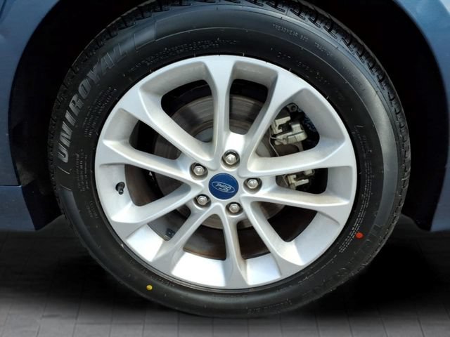 Certified 2019 Ford Fusion SE FWD image 10
