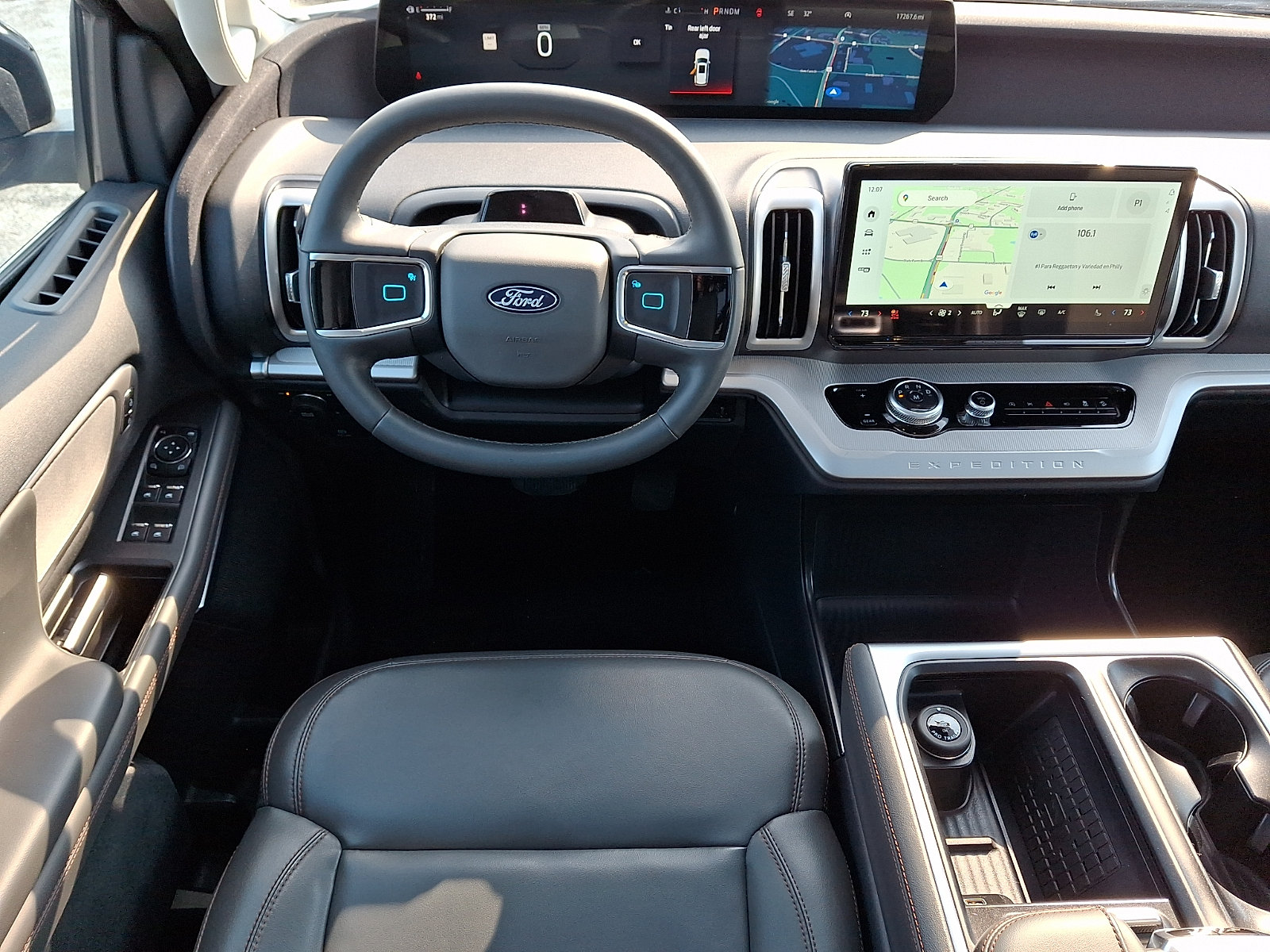 Certified 2025 Ford Expedition Active AWD/4WD image 15
