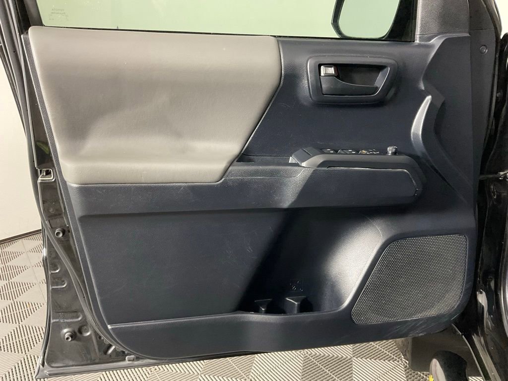 Used 2019 Toyota Tacoma SR w/ SR Convenience Package RWD image 12