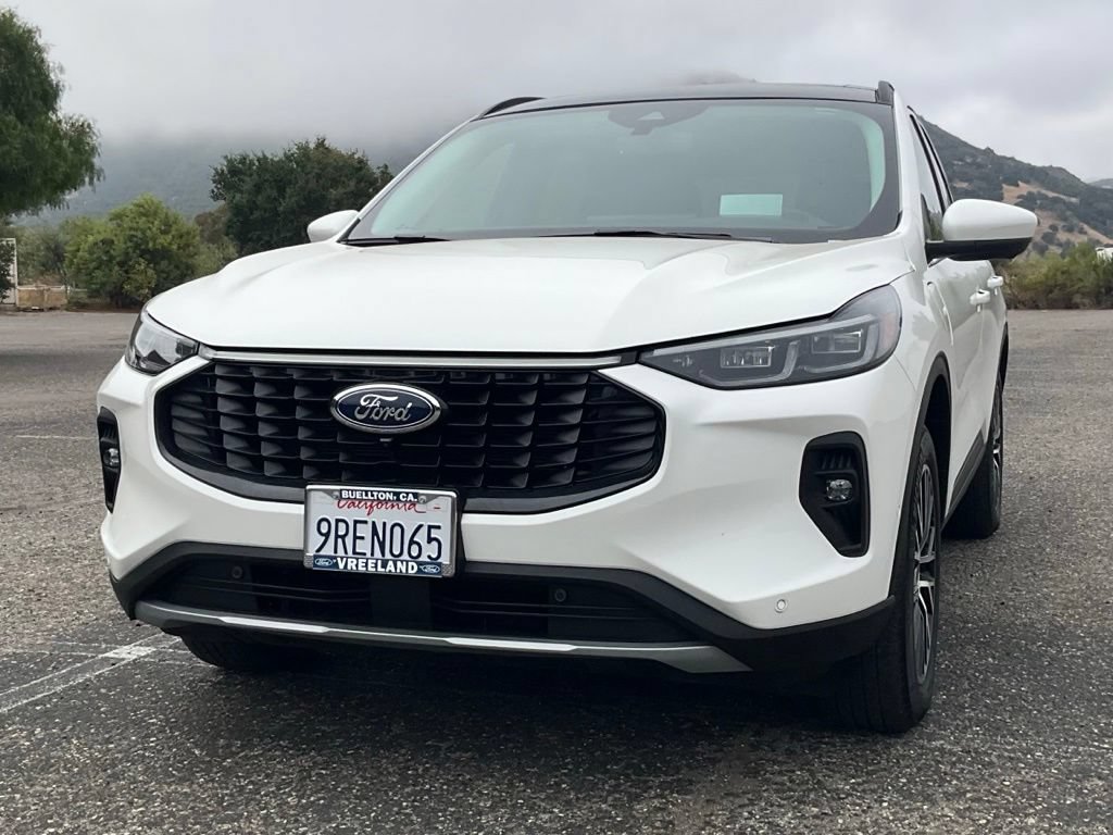 Certified 2024 Ford Escape SE w/ PHEV Premium Package FWD image 52