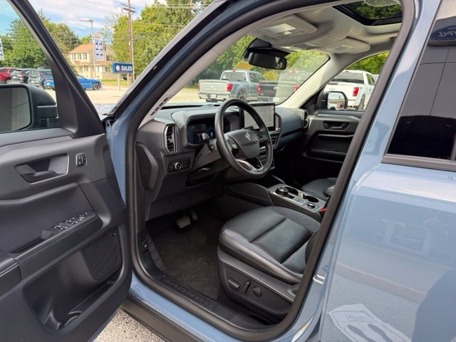 Certified 2025 Ford Bronco Sport Outer Banks w/ Outer Banks Tech Package+ AWD/4WD image 22