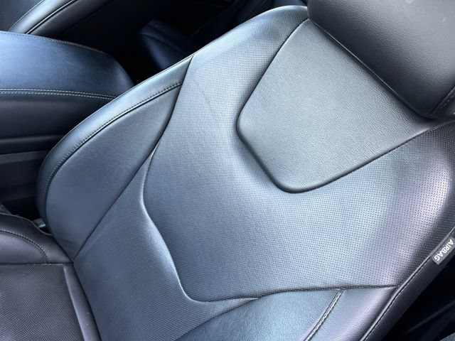 Certified 2019 Ford Edge Titanium w/ Equipment Group 301A FWD image 15