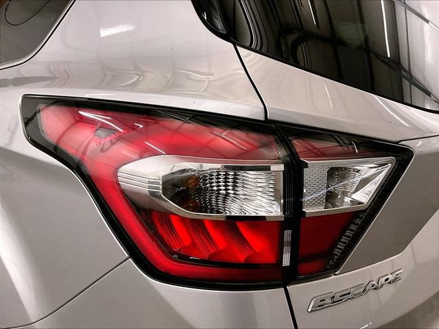 Certified 2017 Ford Escape SE w/ SE Cold Weather Package AWD/4WD image 28