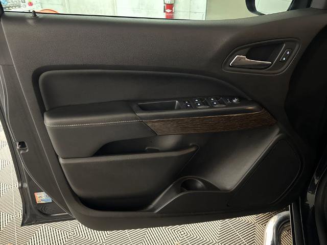 Used 2018 GMC Canyon Denali AWD/4WD image 16