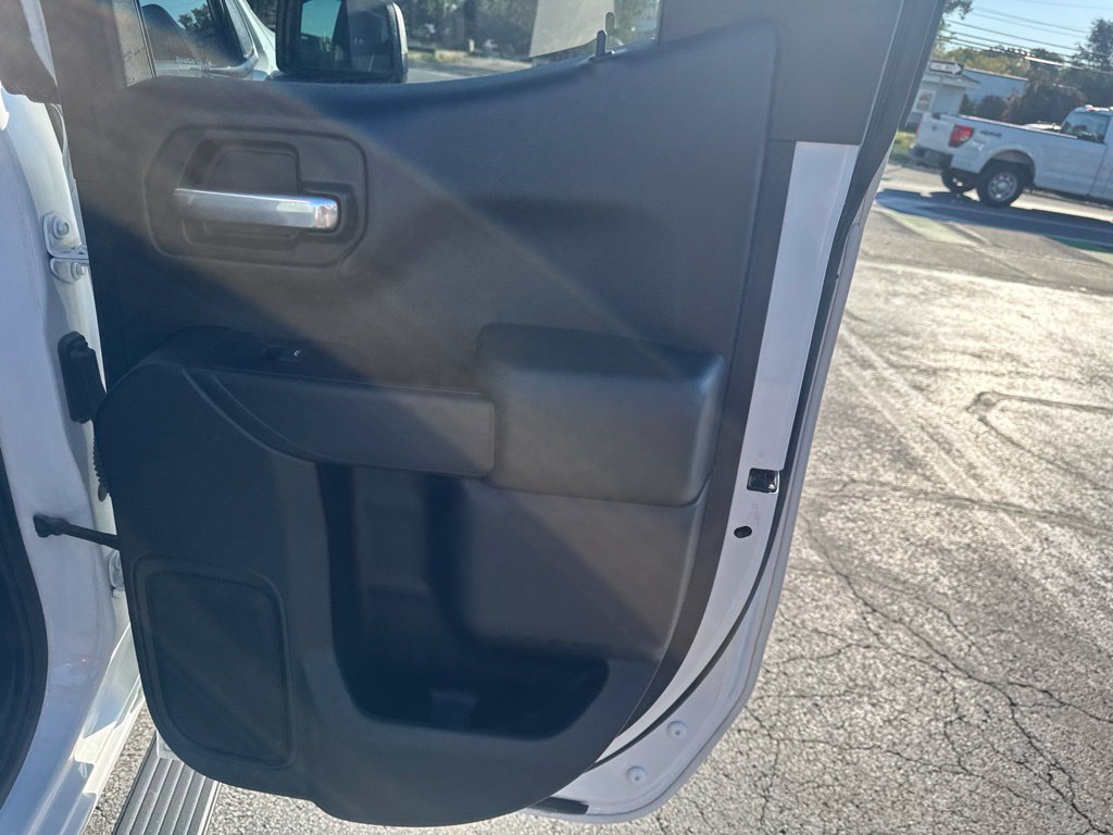 Used 2020 Chevrolet Silverado 1500 Custom Trail Boss AWD/4WD image 30