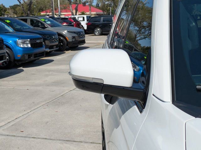 Certified 2023 Ford Expedition Limited image 10