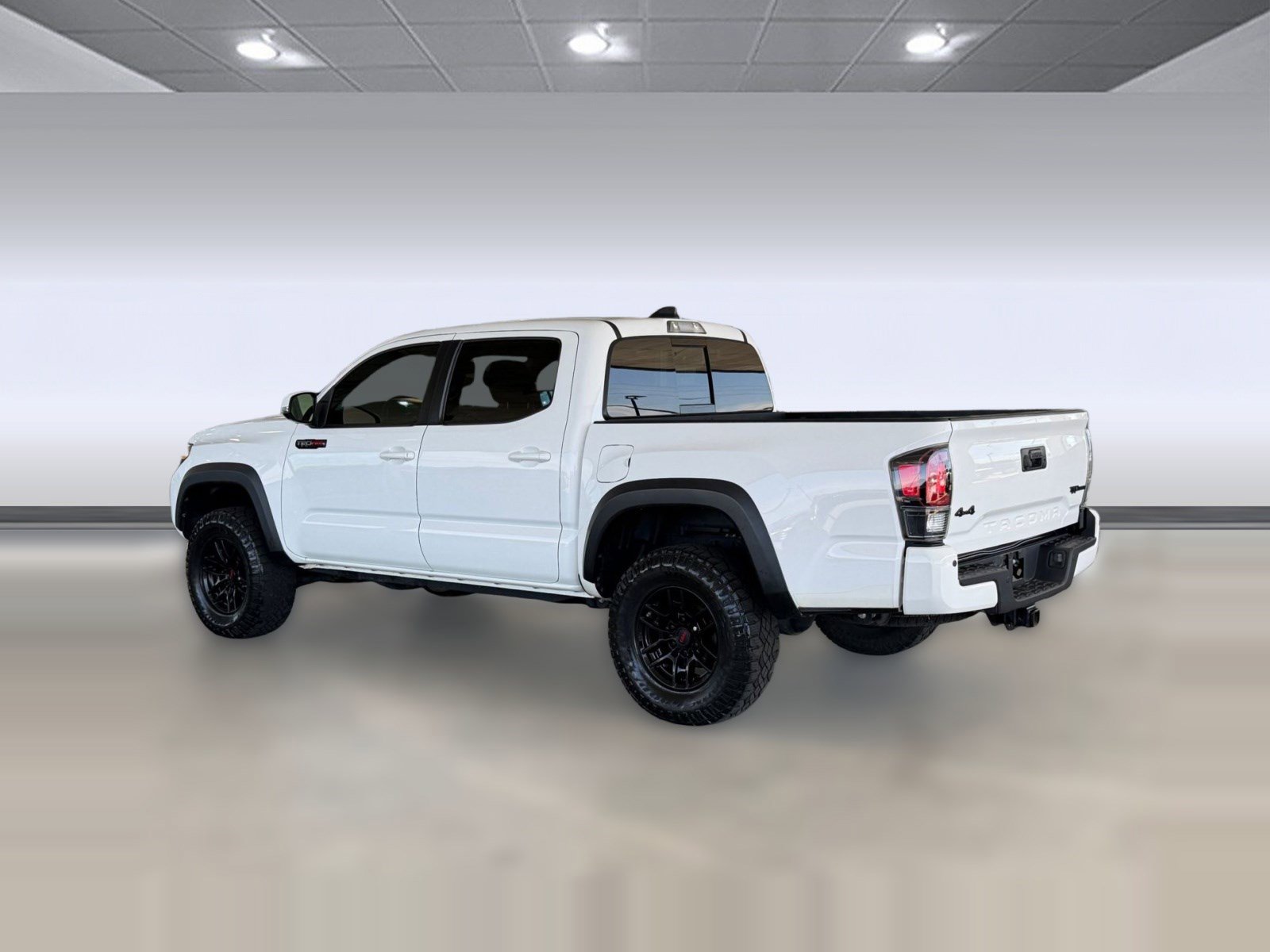 Used 2020 Toyota Tacoma TRD Pro AWD/4WD image 3