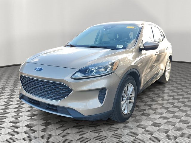Certified 2020 Ford Escape SE image 3