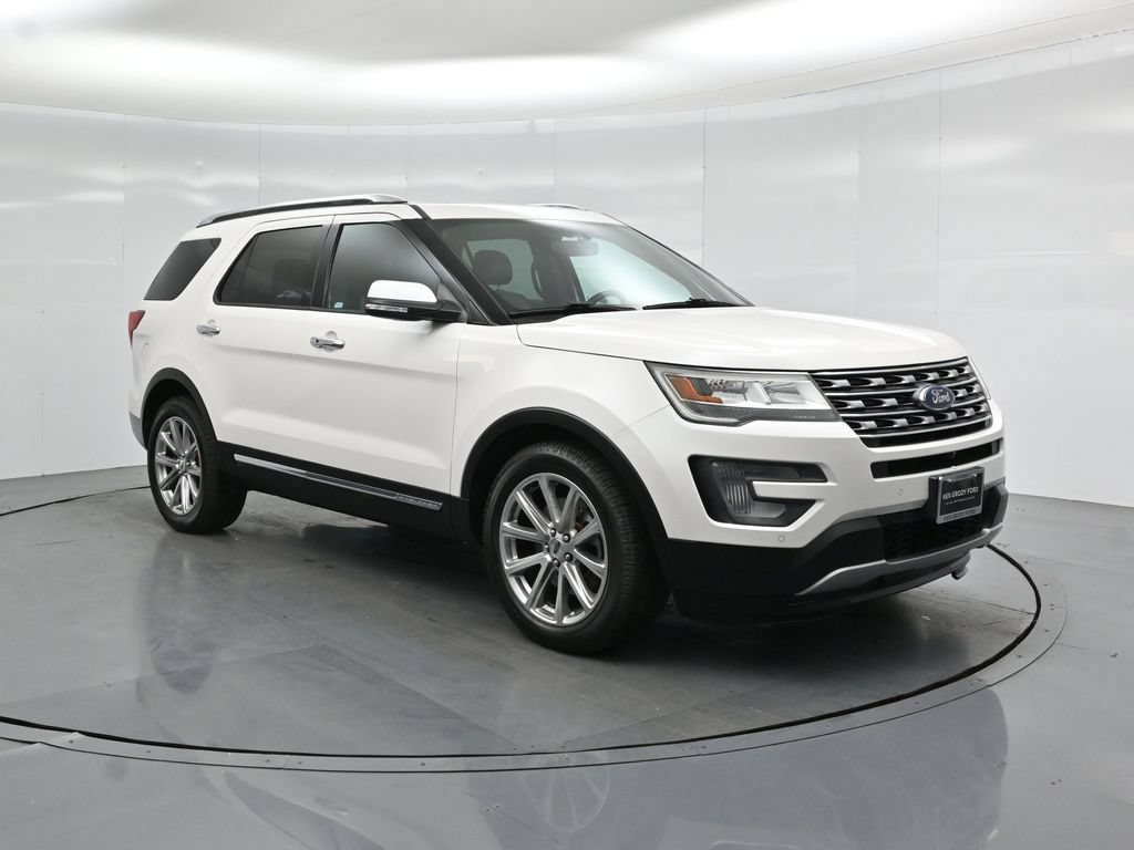 Certified 2017 Ford Explorer Limited FWD image 57