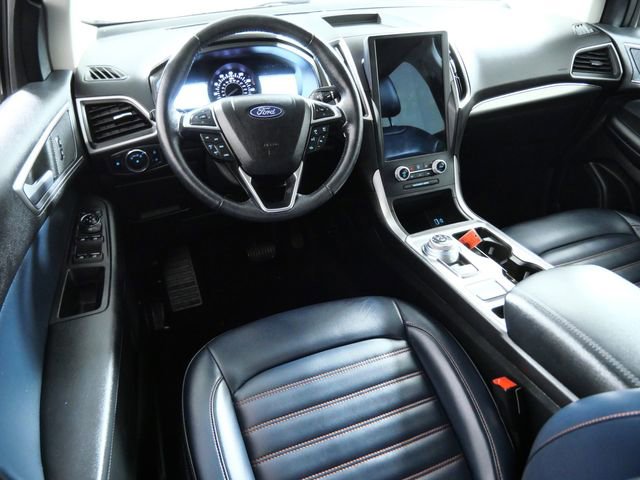 Certified 2023 Ford Edge SEL w/ Sport Appearance Package AWD/4WD image 4
