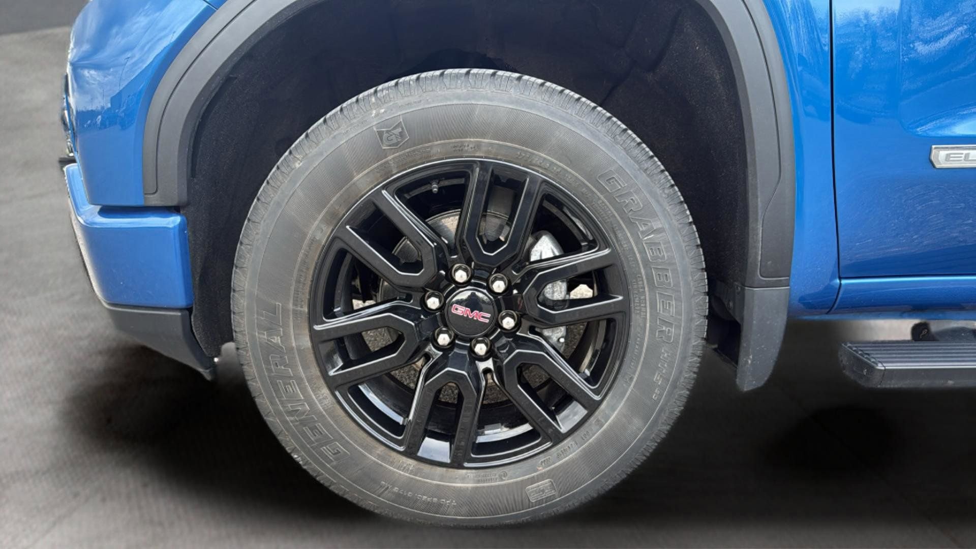 Used 2023 GMC Sierra 1500 Elevation AWD/4WD image 29