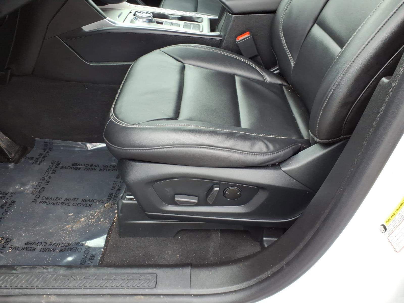 Certified 2023 Ford Explorer XLT w/ Equipment Group 202A image 12