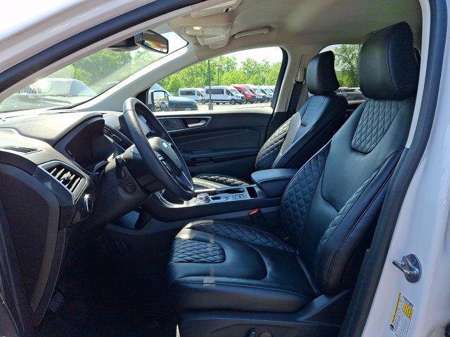 Certified 2024 Ford Edge Titanium w/ Equipment Group 301A AWD/4WD image 14