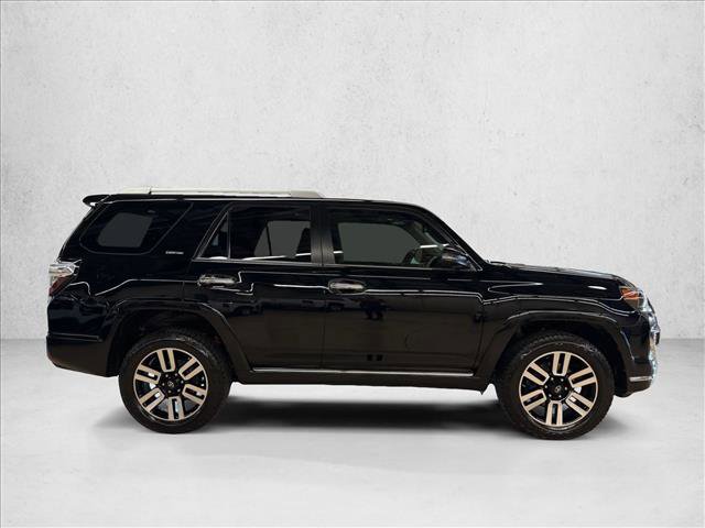 Used 2018 Toyota 4Runner Limited AWD/4WD image 4