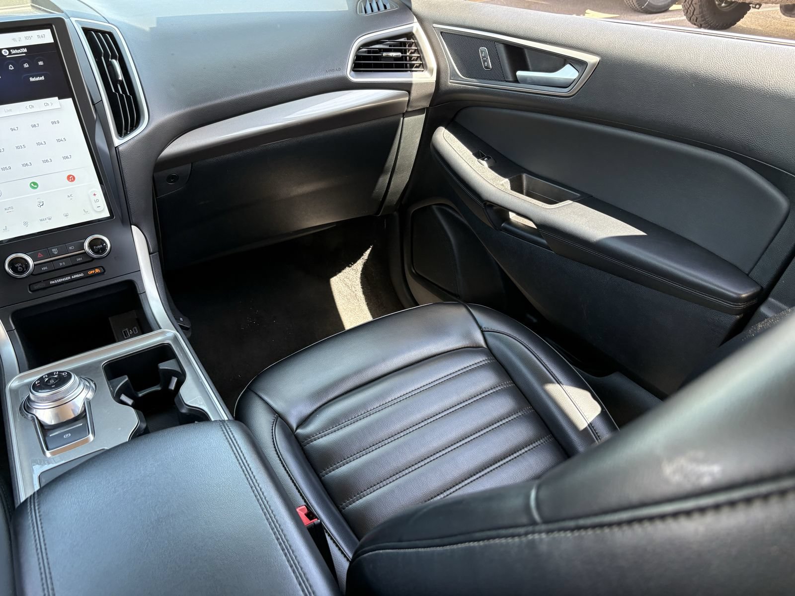 Certified 2024 Ford Edge SEL AWD/4WD image 17