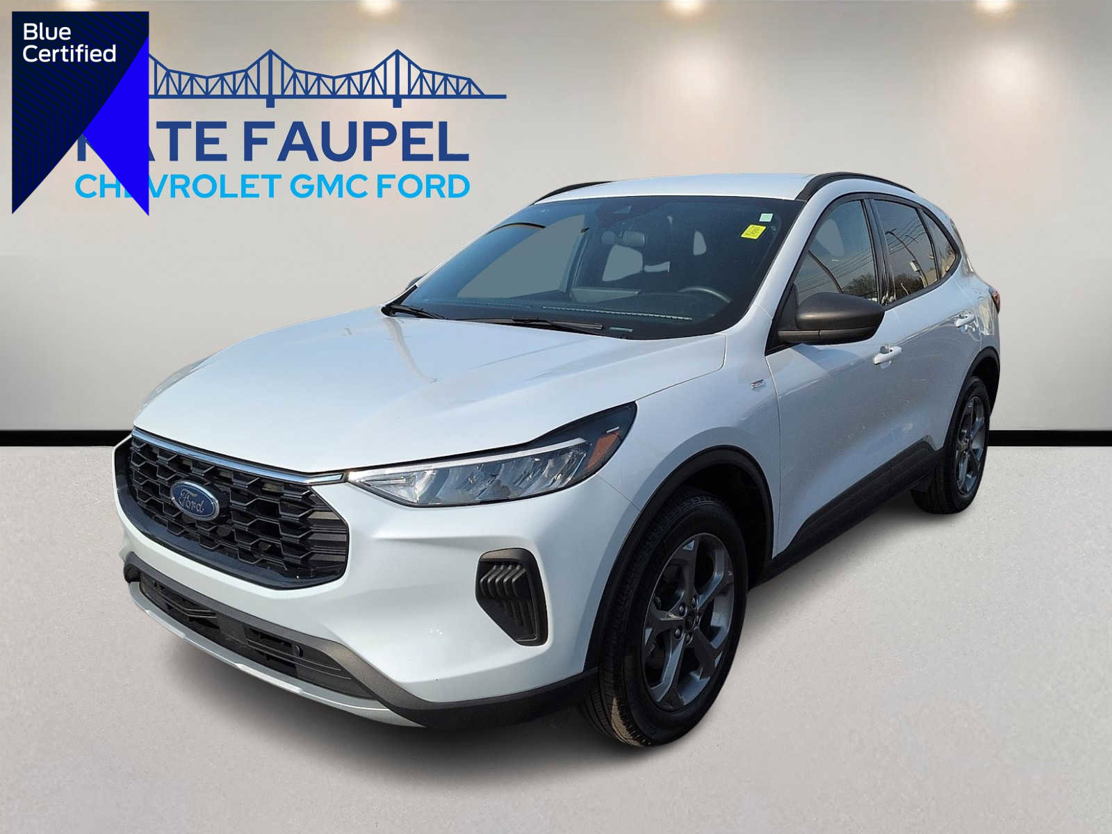 Certified 2025 Ford Escape ST-Line w/ Tech Pack #1 AWD/4WD image 1