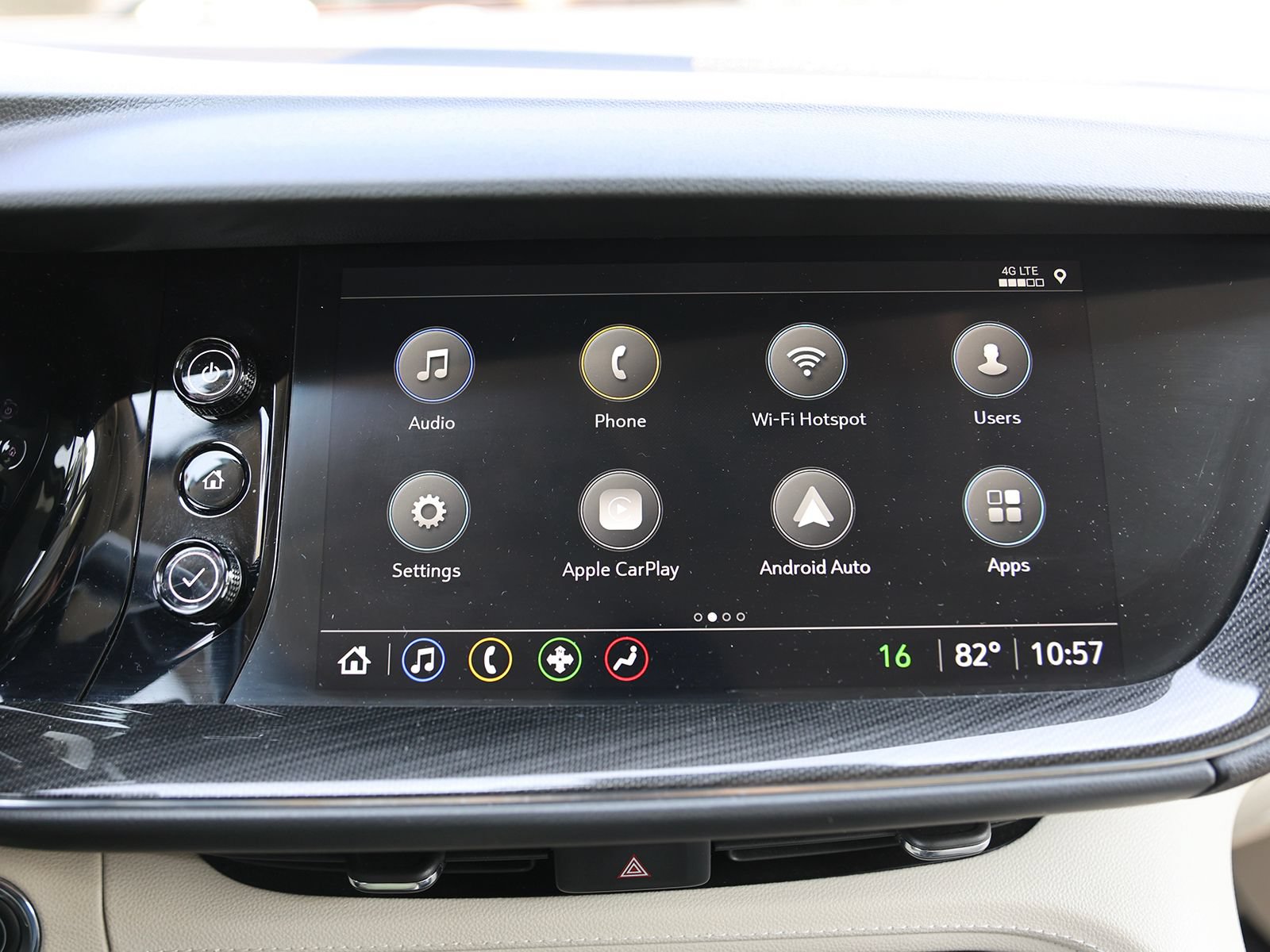 Used 2022 Buick Envision Preferred AWD/4WD image 24