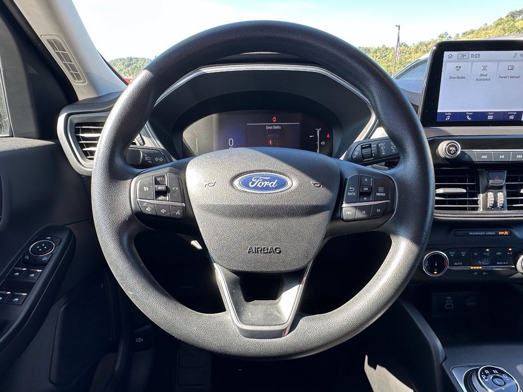Certified 2025 Ford Escape Active AWD/4WD image 8