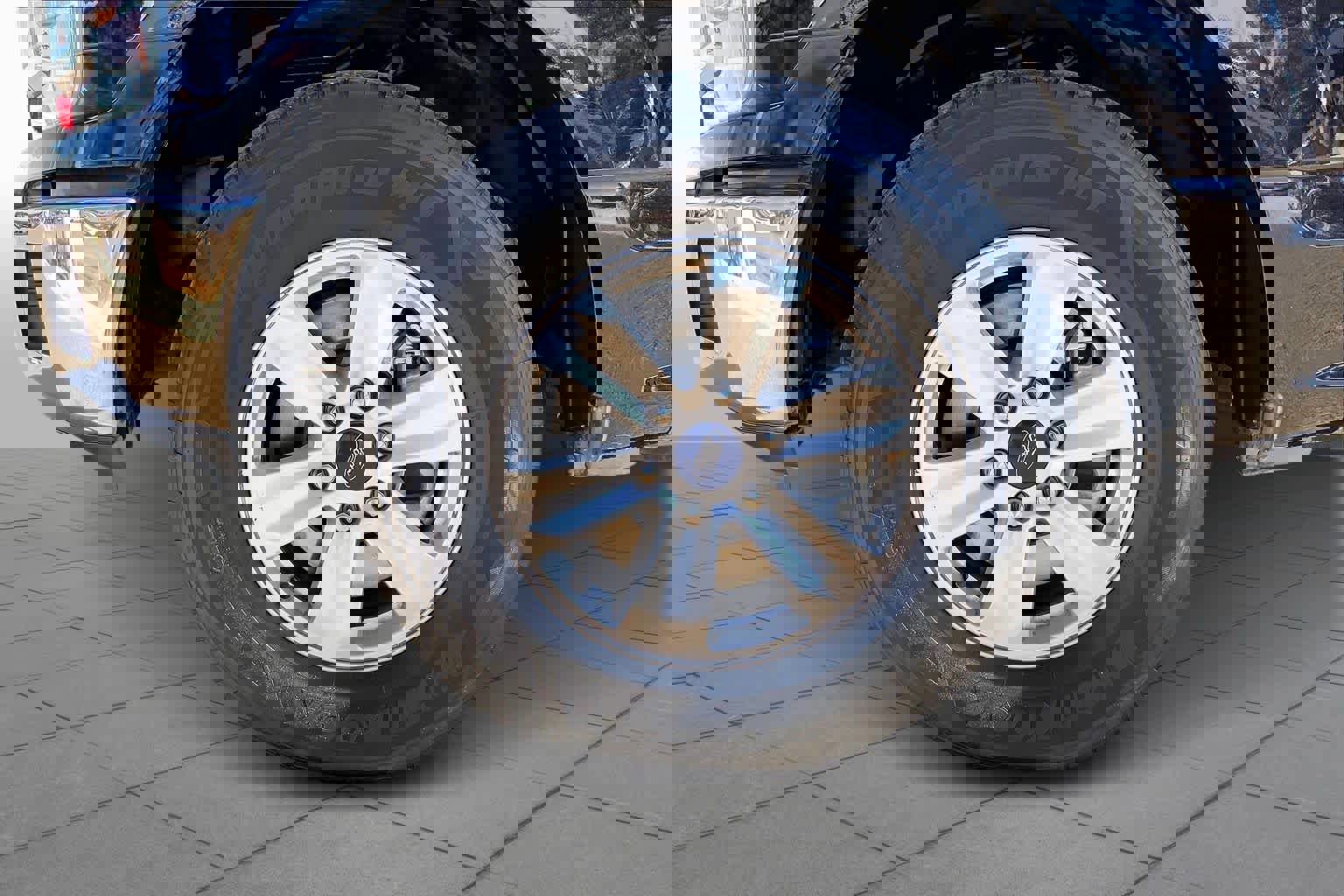 Certified 2019 Ford F150 XLT image 10