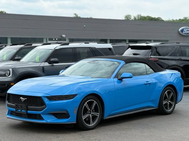 Certified 2025 Ford Mustang Premium RWD image 29