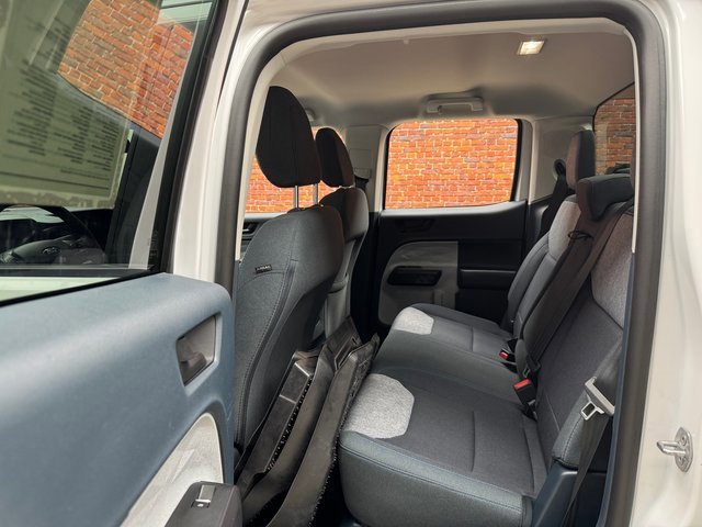 Certified 2025 Ford Maverick XLT w/ Equipment Group 301A image 24