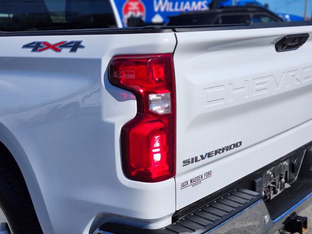 Used 2023 Chevrolet Silverado 1500 LTZ image 9