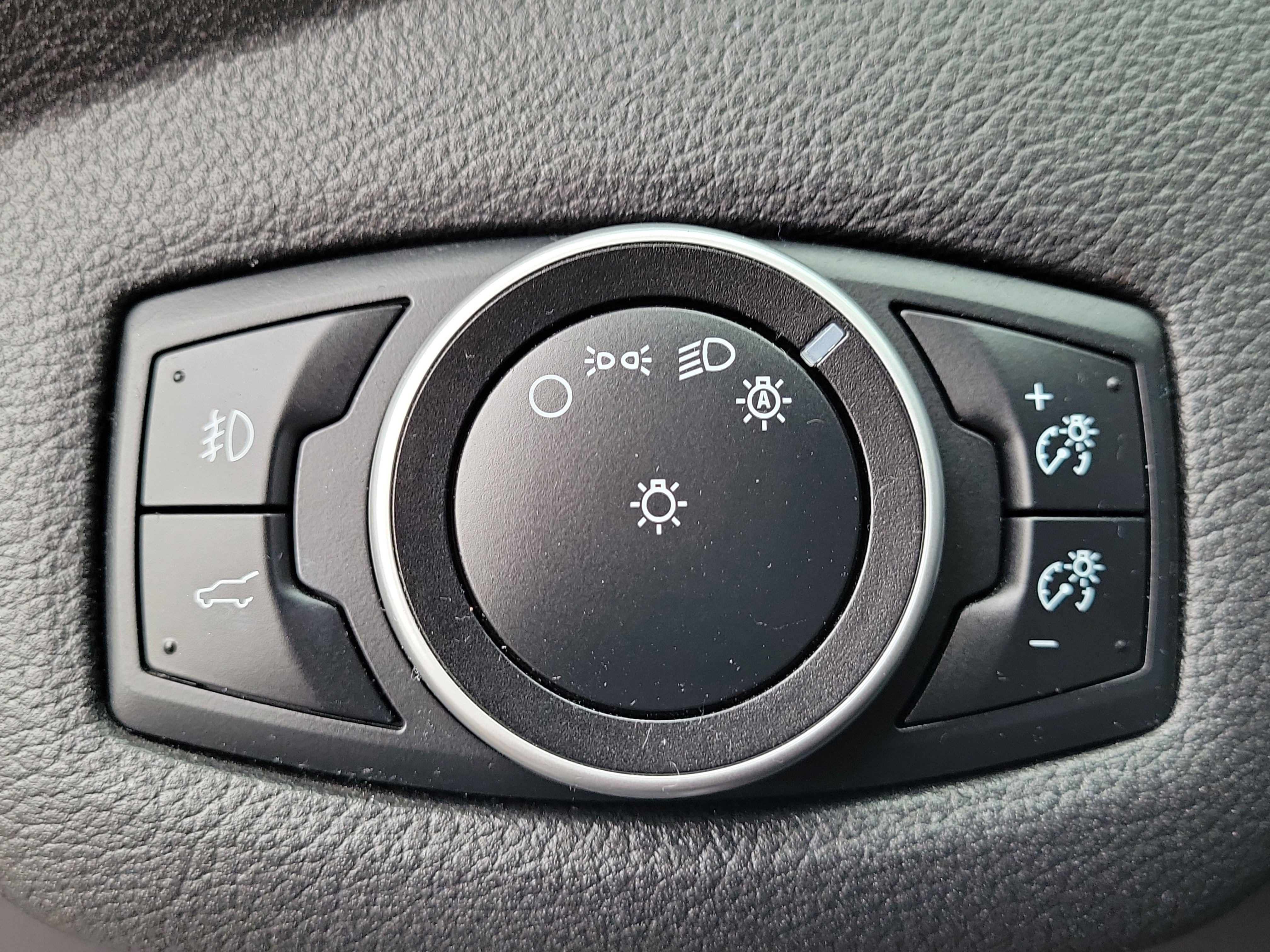 Certified 2017 Ford Escape SE image 20