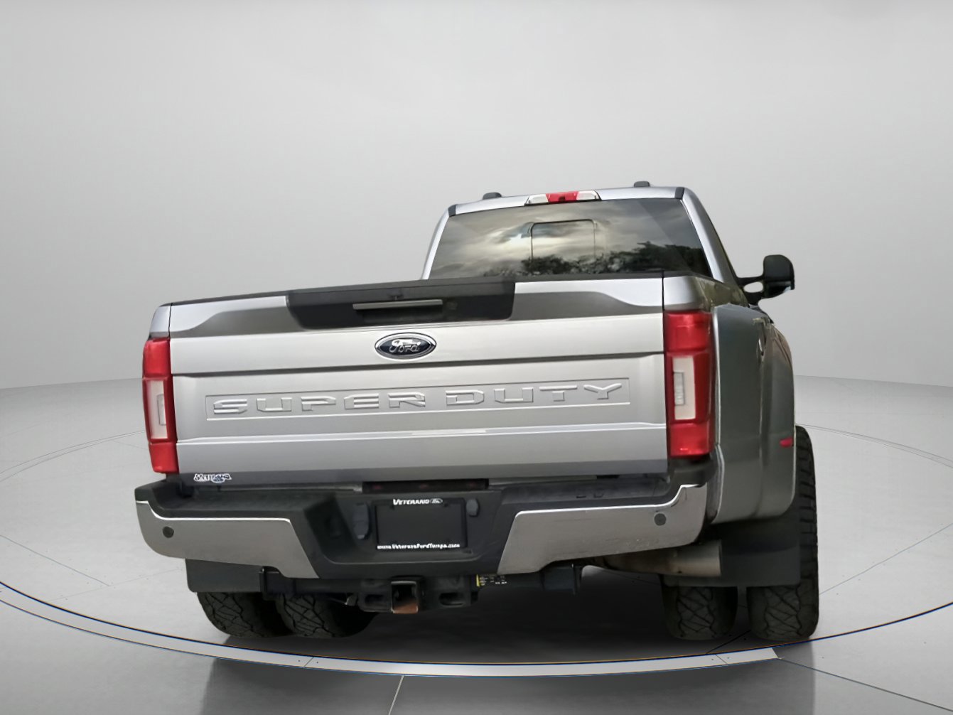 Certified 2022 Ford F350 Lariat w/ Lariat Ultimate Package image 17