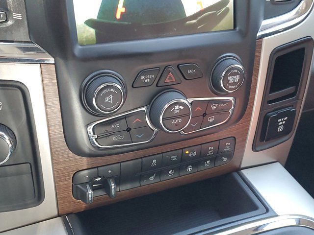 Used 2017 RAM 2500 Laramie w/ Sport Appearance Group image 31