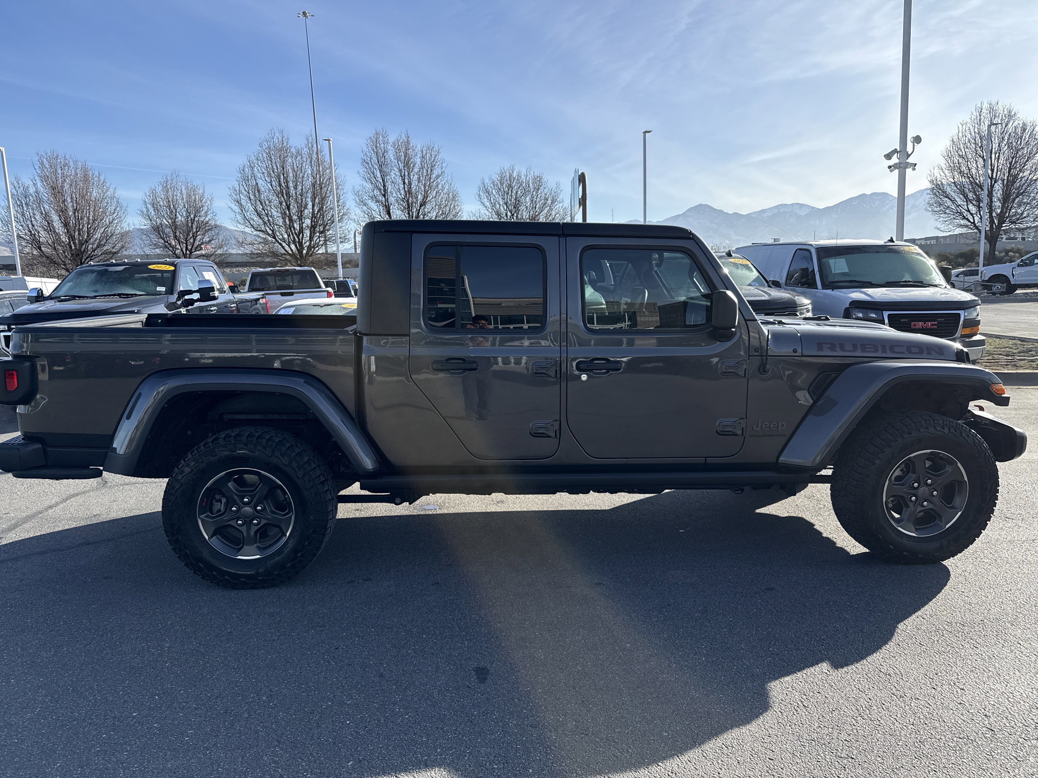 Used 2023 Jeep Gladiator Rubicon w/ Cold Weather Group image 7