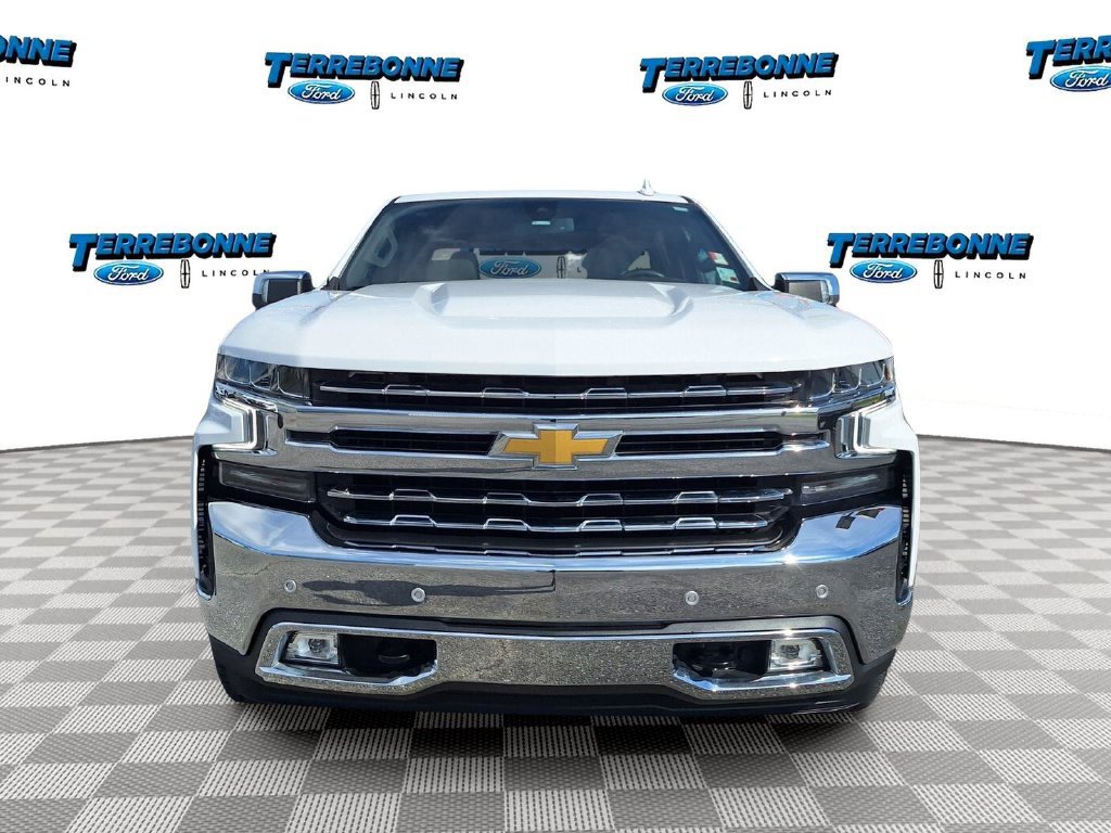 Used 2022 Chevrolet Silverado 1500 LTZ w/ LTZ Premium Package AWD/4WD image 2